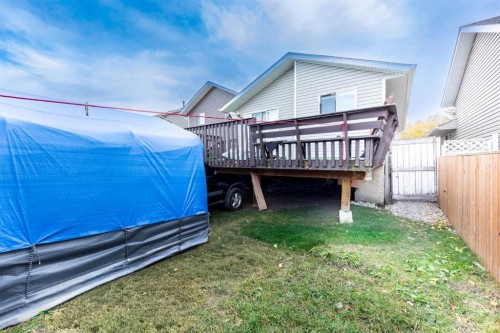 70 Martindale Boulevard Ne, Calgary, AB - Outdoor With Deck Patio Veranda