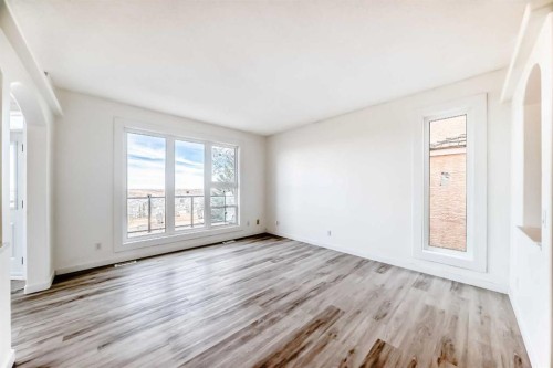 50 Hampstead Terrace Nw, Calgary, AB - Indoor Photo Showing Other Room