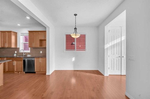 41 Cityscape Avenue Ne, Calgary, AB - Indoor Photo Showing Kitchen