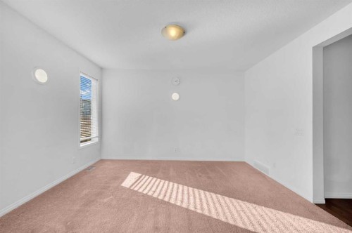 41 Cityscape Avenue Ne, Calgary, AB - Indoor Photo Showing Other Room