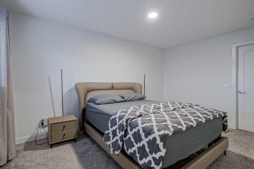 92 Walden Lane Se, Calgary, AB - Indoor Photo Showing Bedroom