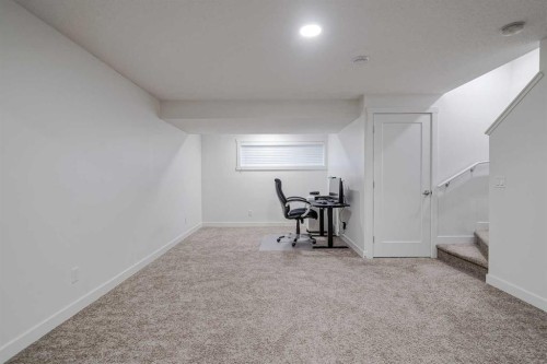92 Walden Lane Se, Calgary, AB - Indoor