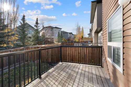 105 Everhollow Rise Sw, Calgary, AB - Outdoor