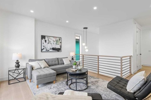 407 Patterson Boulevard Sw, Calgary, AB - Indoor Photo Showing Living Room