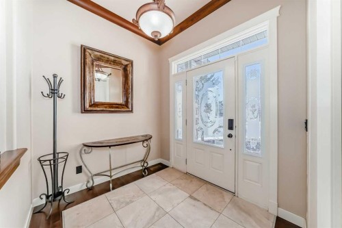 157 Everoak Park Sw, Calgary, AB - Indoor Photo Showing Other Room