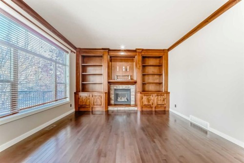 157 Everoak Park Sw, Calgary, AB - Indoor With Fireplace