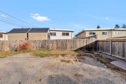 10831 5 Street Sw, Calgary, AB - Outdoor