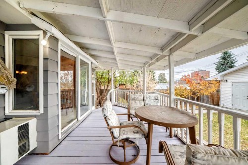 627 Seymour Avenue Sw, Calgary, AB - Outdoor With Exterior