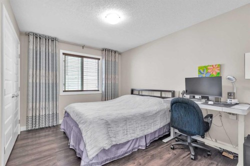 304 Corner Meadows Manor Ne, Calgary, AB - Indoor Photo Showing Bedroom