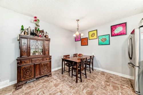 363 Templeside Circle Ne, Calgary, AB - Indoor