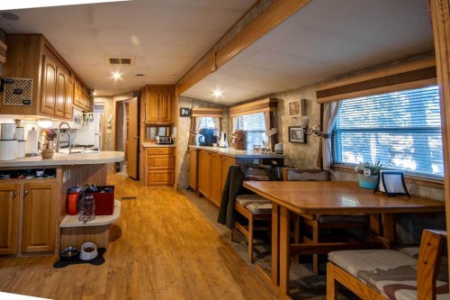 1-200 4 Avenue Sw, Sundre, AB 