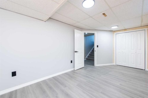 13 Martingrove Court Ne, Calgary, AB - Indoor Photo Showing Other Room
