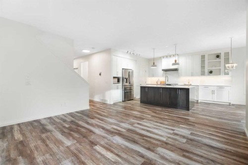 248 Ranch Close, Strathmore, AB - Indoor Photo Showing Kitchen