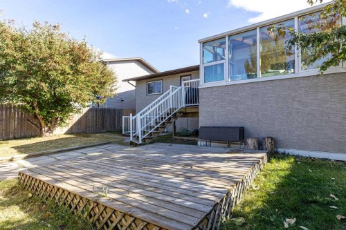 1018 10 Avenue Se, High River, AB - Outdoor With Deck Patio Veranda With Exterior