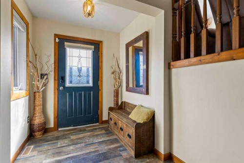 1018 10 Avenue Se, High River, AB - Indoor Photo Showing Other Room