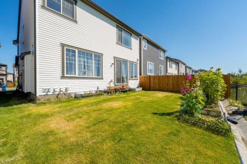 633 Windrow Manor Sw, Airdrie, AB - Outdoor