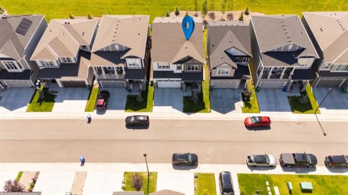 633 Windrow Manor Sw, Airdrie, AB - Outdoor