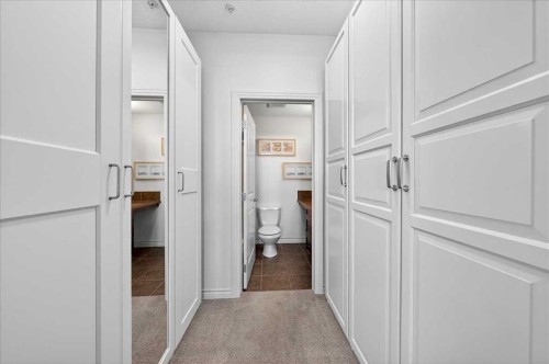 253-26 Val Gardena View Sw, Calgary, AB - Indoor Photo Showing Other Room