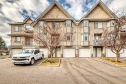 191 Cedarwood Lane SW Calgary, AB T2W 6J3