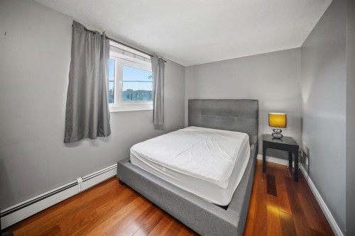 203-1719 11 Avenue Sw, Calgary, AB - Indoor Photo Showing Bedroom