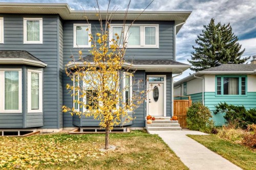2514 16A Street Se, Calgary, AB - Outdoor With Facade