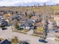 414 7 Avenue NW Calgary, AB T2N 0Y7