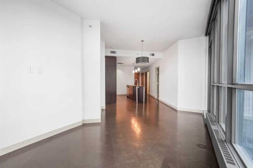 1102-220 12 Avenue Se, Calgary, AB - Indoor Photo Showing Other Room