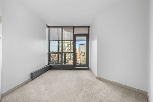 1102-220 12 Avenue Se, Calgary, AB - Indoor Photo Showing Other Room