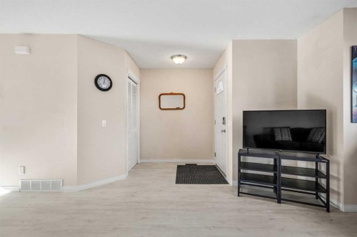 141 Tuscany Valley Green, Calgary, AB - Indoor