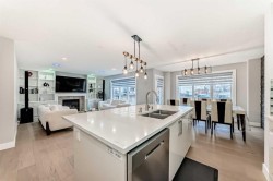 24 Copperfield Manor SE Calgary, AB T2Z 4R7