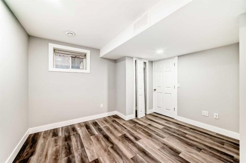 24 Copperfield Manor Se, Calgary, AB - Indoor Photo Showing Other Room