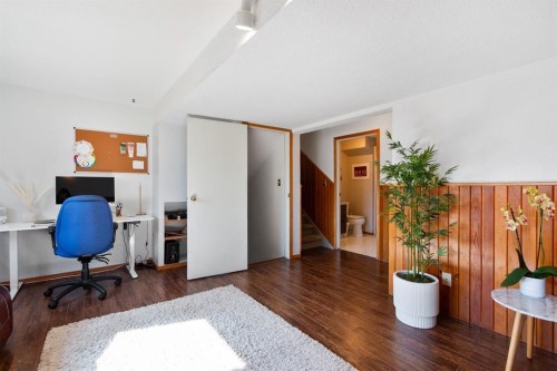 5445 56 Street, Olds, AB - Indoor