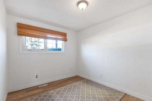 5445 56 Street, Olds, AB - Indoor Photo Showing Other Room