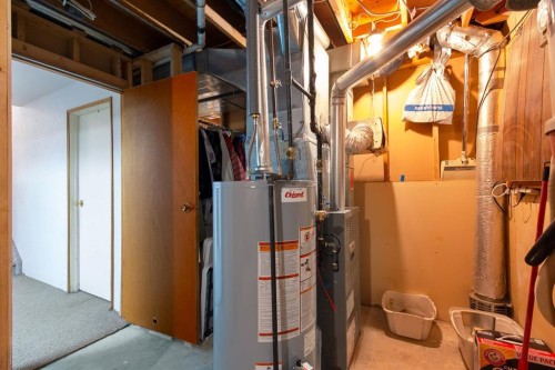 5445 56 Street, Olds, AB - Indoor Photo Showing Basement