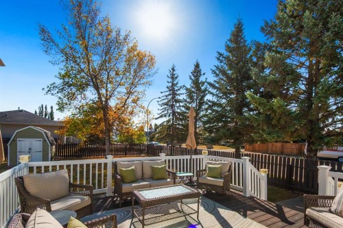 5445 56 Street, Olds, AB - Outdoor With Deck Patio Veranda