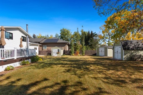 5445 56 Street, Olds, AB - Outdoor