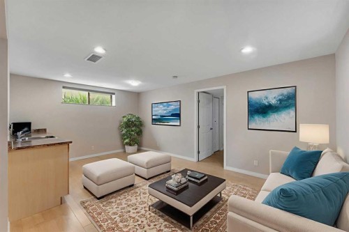 37 Edgeford Way Nw, Calgary, AB - Indoor Photo Showing Living Room