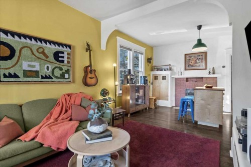 1038 1 Avenue Nw, Calgary, AB - Indoor