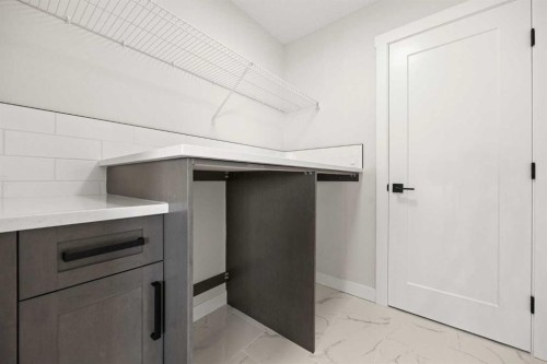 494 Kinniburgh Loop, Chestermere, AB - Indoor