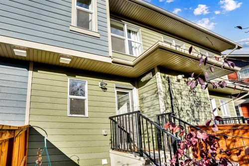 128 Cranbrook Square Se, Calgary, AB - Outdoor With Exterior