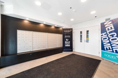 7211-1802 Mahogany Boulevard Se, Calgary, AB - Indoor Photo Showing Other Room