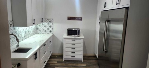 1516 Montrose Terrace Se, High River, AB - Indoor Photo Showing Other Room