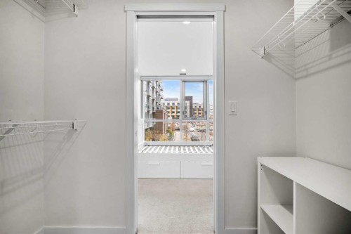 202-88 9 Street Ne, Calgary, AB - Indoor With Storage