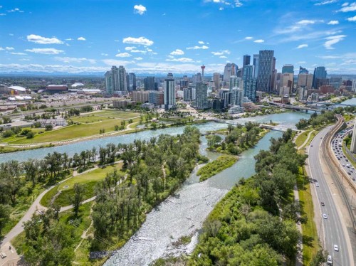 202-88 9 Street Ne, Calgary, AB - Outdoor With View