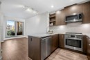 202-88 9 Street Ne, Calgary, AB  - Indoor Photo Showing Kitchen With Stainless Steel Kitchen With Upgraded Kitchen 