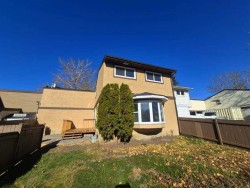 4312 5A Avenue SE Calgary, AB T2A 3B4