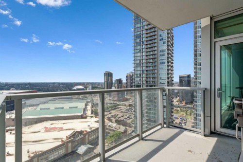 2304-433 11 Avenue Se, Calgary, AB - Outdoor With Balcony With View