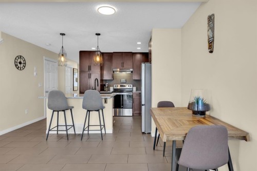 128 Country Village Manor Ne, Calgary, AB - Indoor