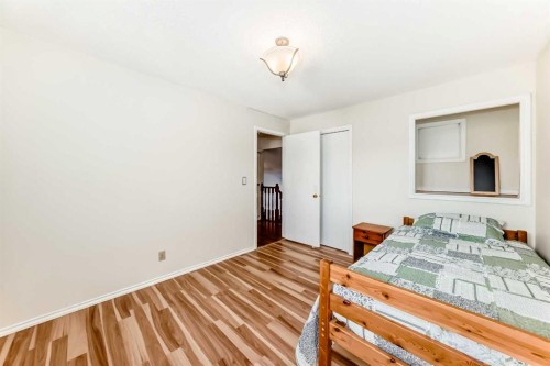 35 Ray Avenue, Red Deer, AB - Indoor