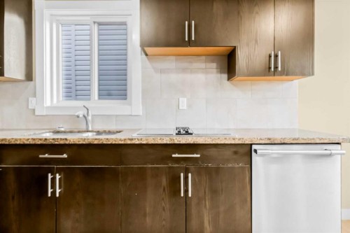 16279 10 Street Sw, Calgary, AB - Indoor Photo Showing Kitchen With Upgraded Kitchen